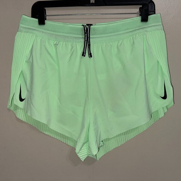 Nike Women's AeroSwift Dri-Fit Running Shorts Green $80 Size FN2328-376 NEW - Picture 1 of 13